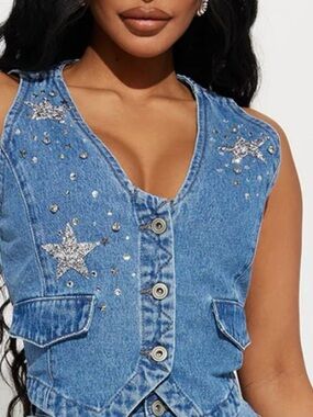 New Blue Denim Women's Jeans Vest with Star Embellishments fashion Nova
